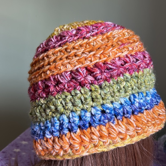 Multicolor Crochet Sunflower bucket beanie medium new - Picture 4 of 10